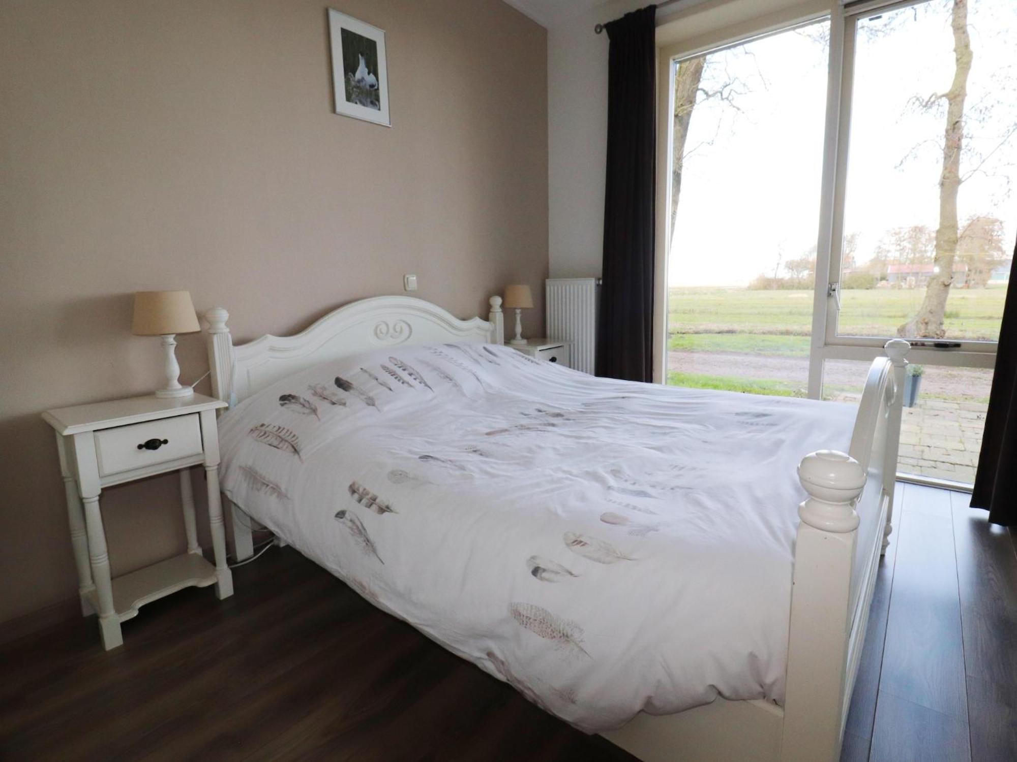 Rural Holiday Home With A Lovely Sunny Terrace Workum Exteriör bild