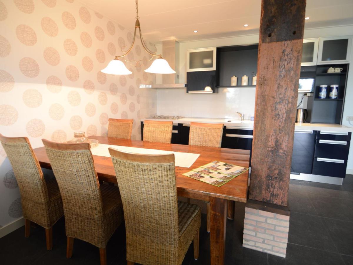 Rural Holiday Home With A Lovely Sunny Terrace Workum Exteriör bild